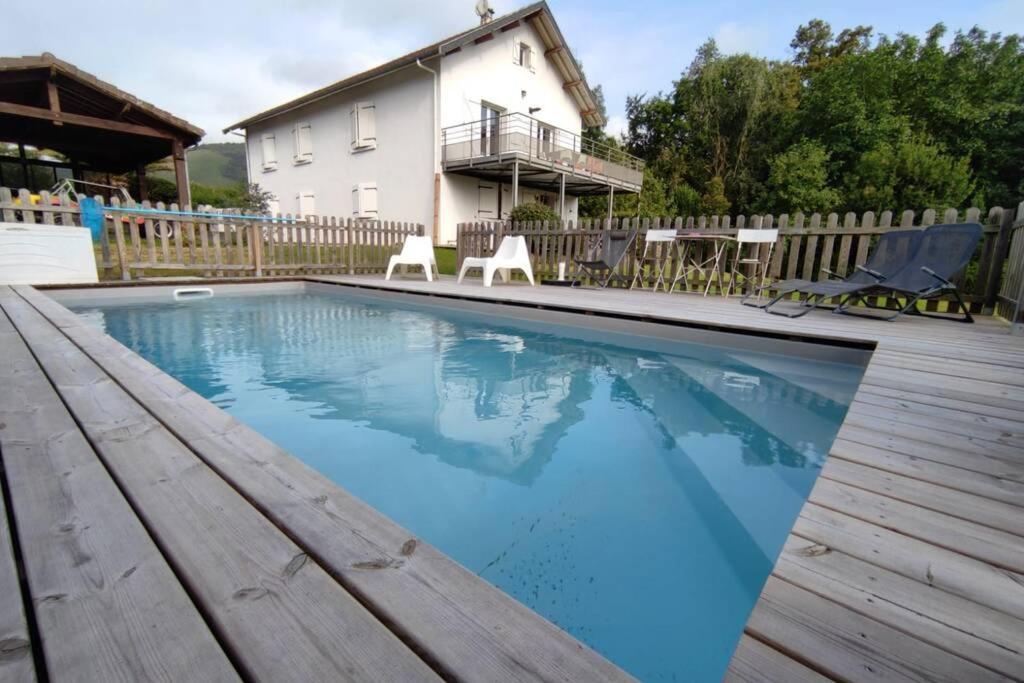 Appartement Au Calme Avec Vue Et Piscine Au Coeur Du Pays Basque Молеон-Лішарр Екстер'єр фото